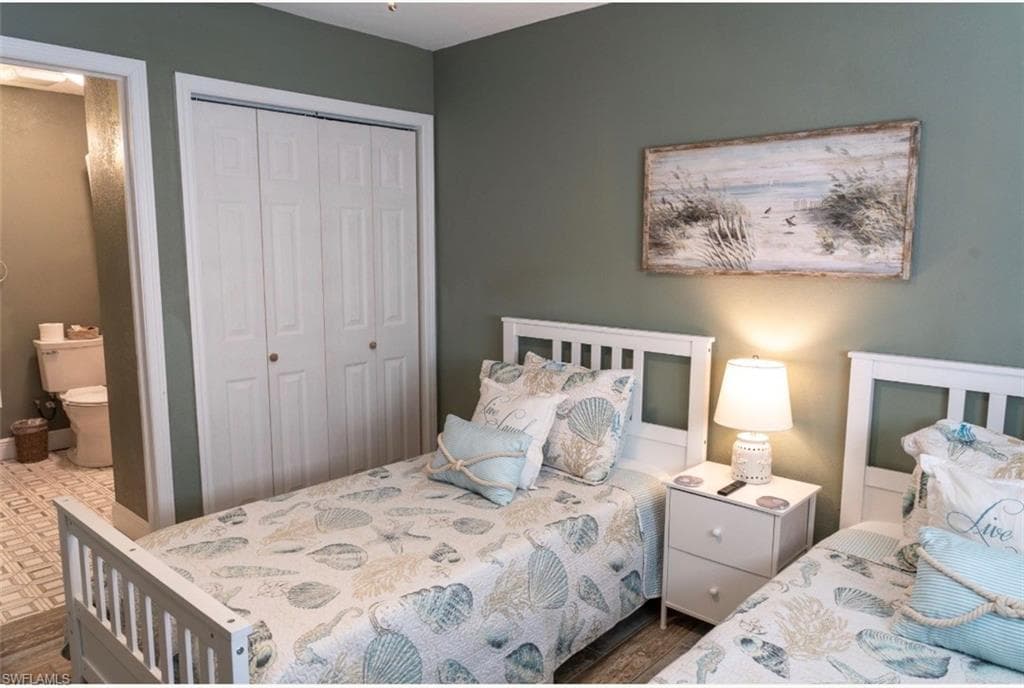 323 Washington CT-38