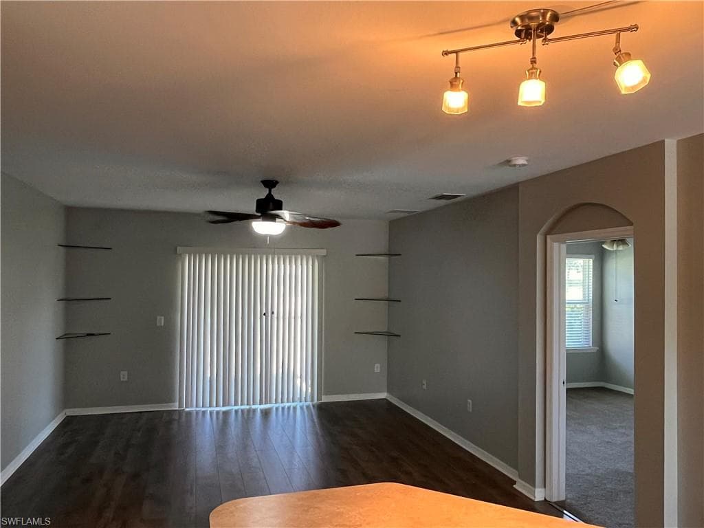 10353 Canal Brook LN-12