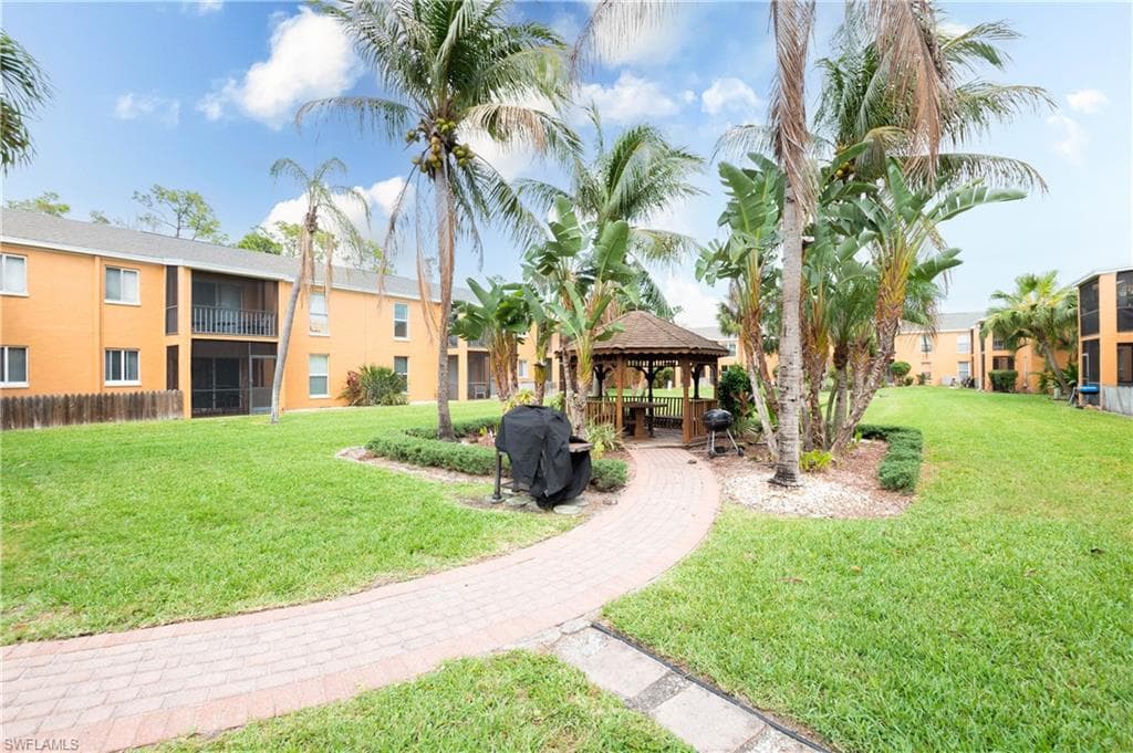 12620 Kenwood LN C-15