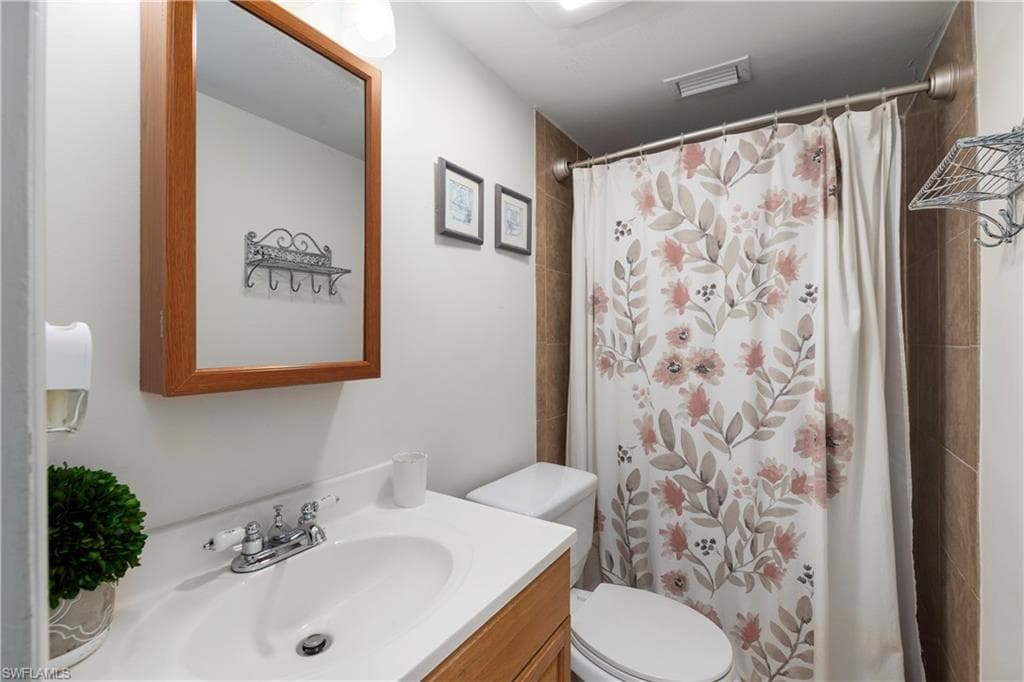12620 Kenwood LN C-11