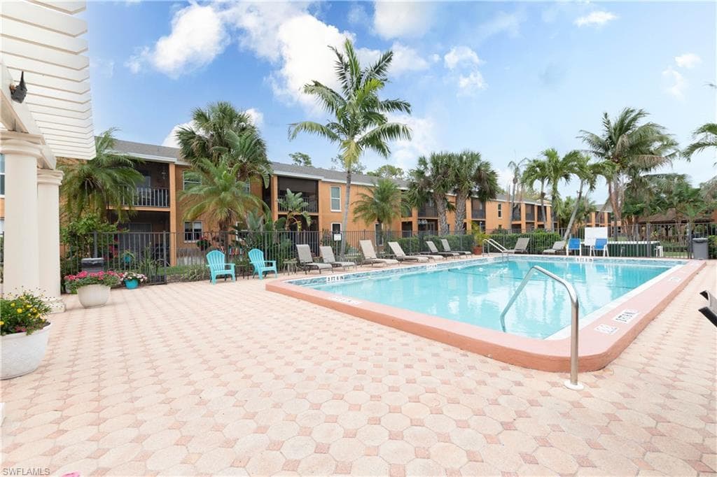 12620 Kenwood LN C-19