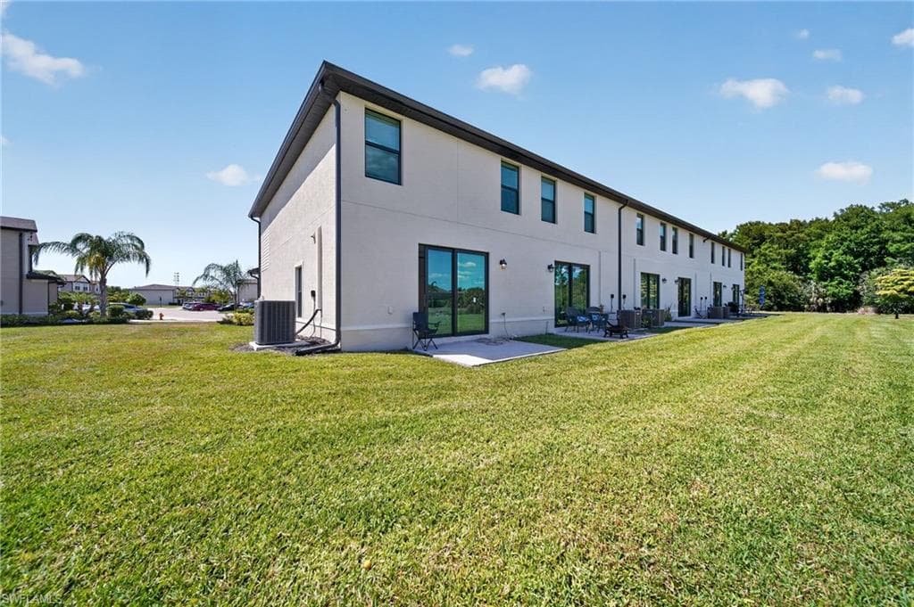 14275 Oviedo PL-25