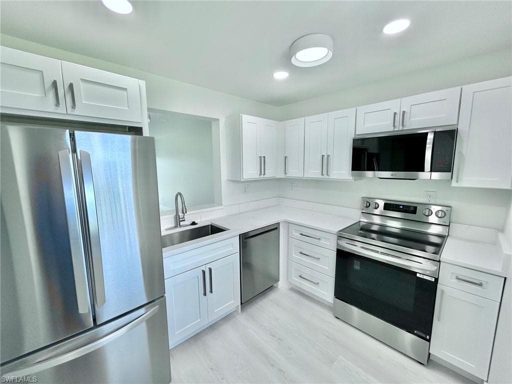 6220 Augusta DR 413-5