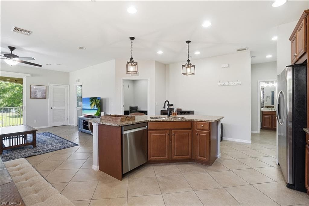 8515 Oakshade CIR 201-12