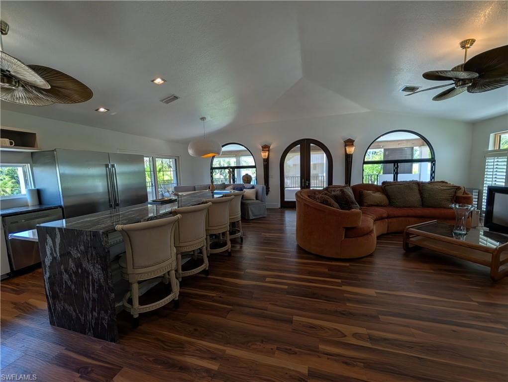 14952 Kimberly LN-13