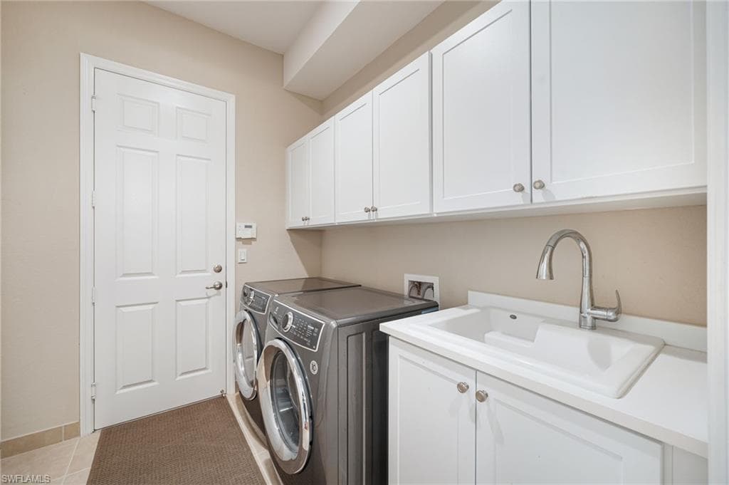 13736 Luna DR-21