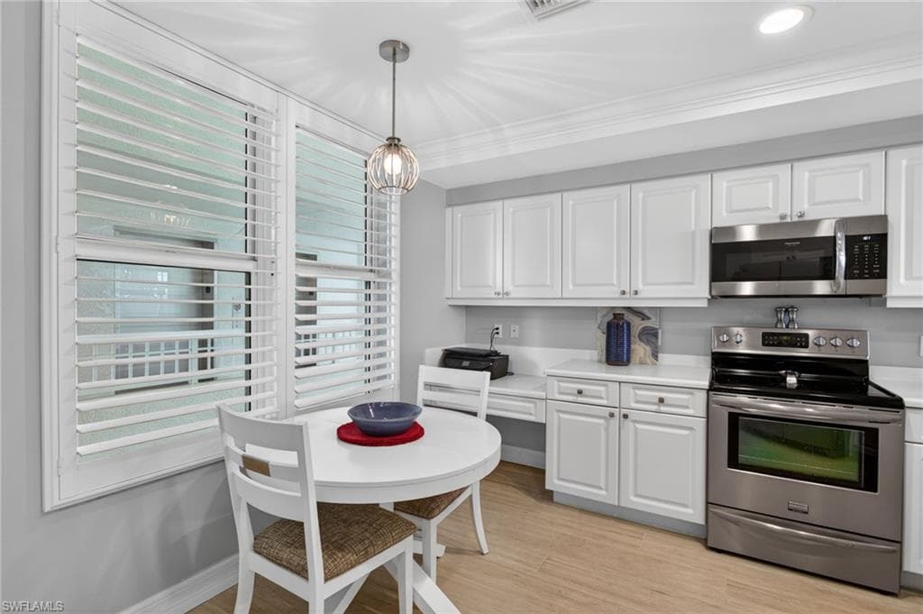 4975 Bonita Beach RD 304-15