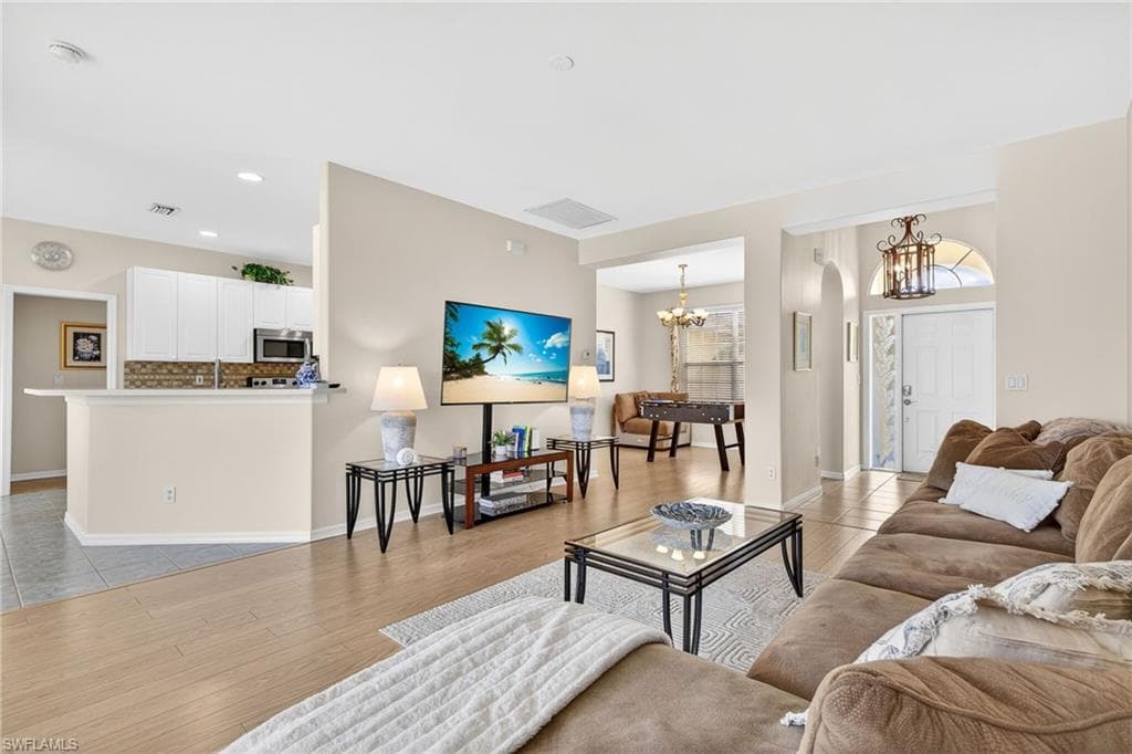 8912 Wellington Lakes CT-4