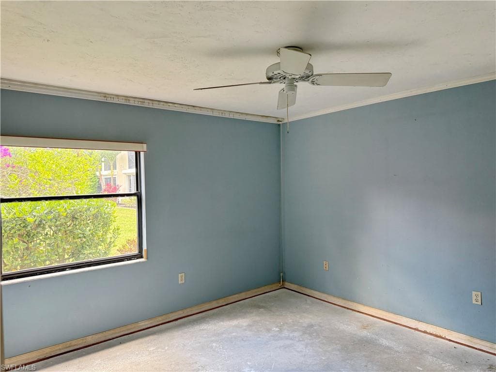 9305 Lake Park DR 104-14