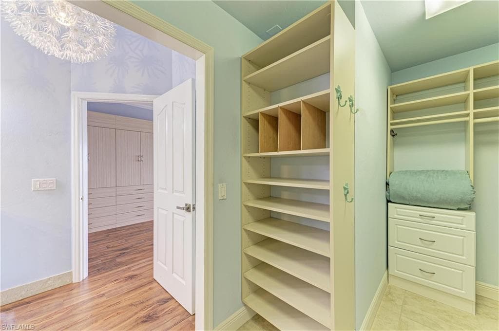 14813 Laguna DR 401-31