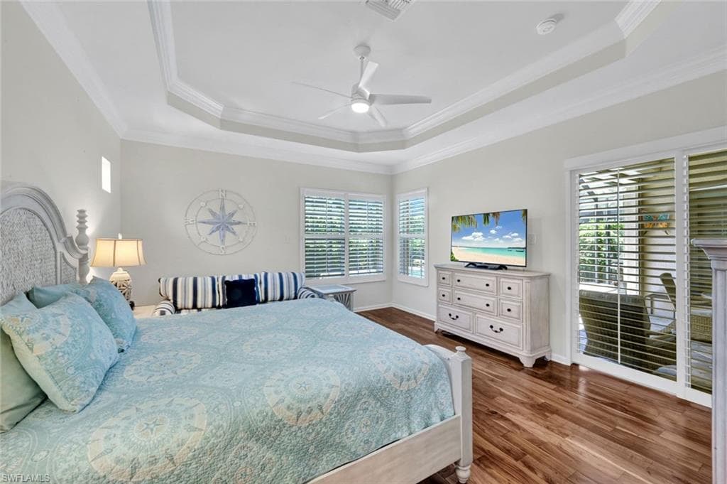 16208 Parque LN-13