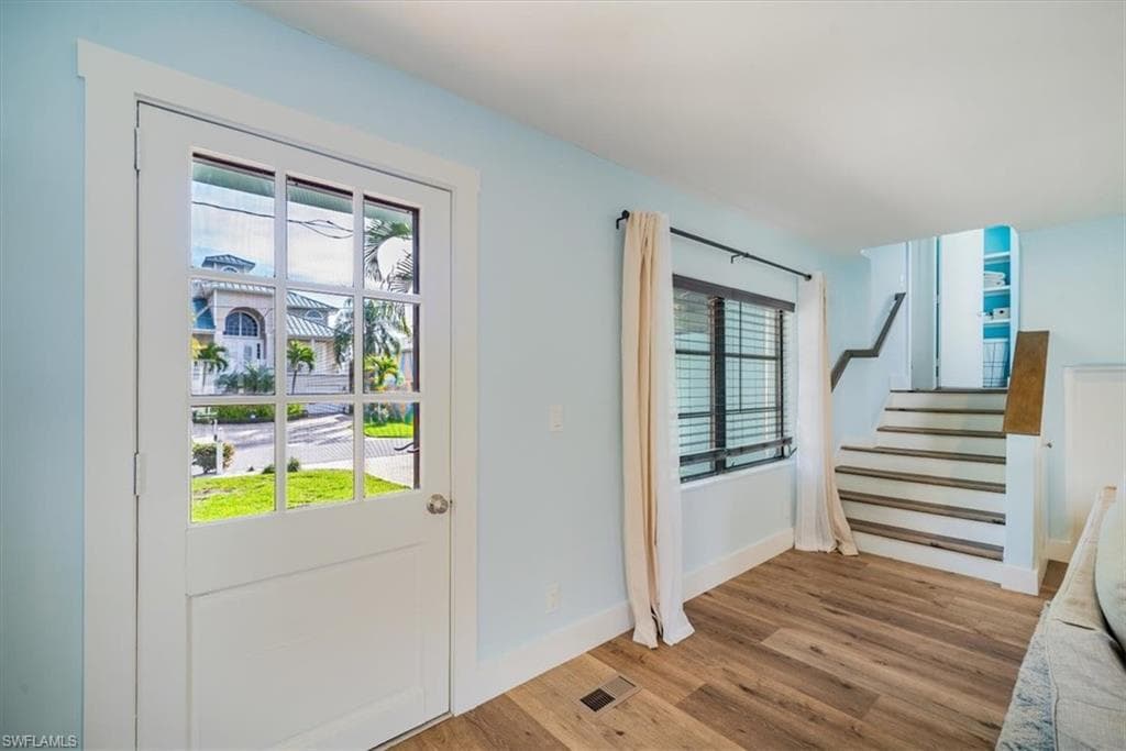 1283 Grand Canal DR-5