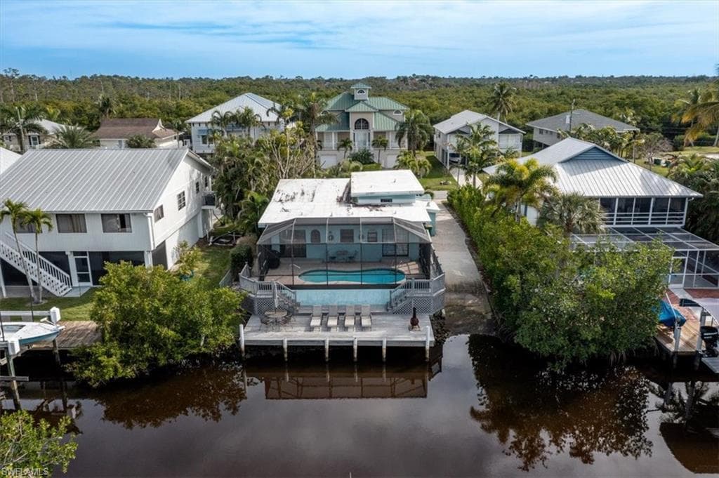 1283 Grand Canal DR-33