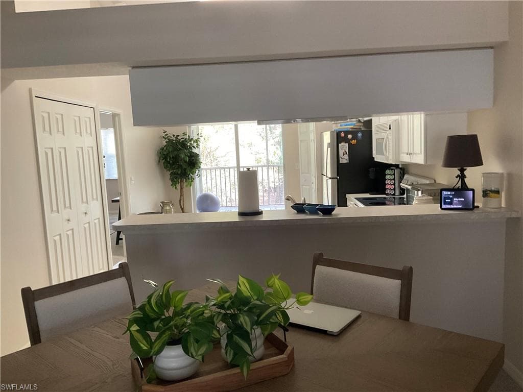 25735 Lake Amelia WAY 204-5