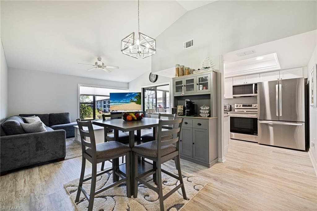 5805 Trailwinds DR 326-12