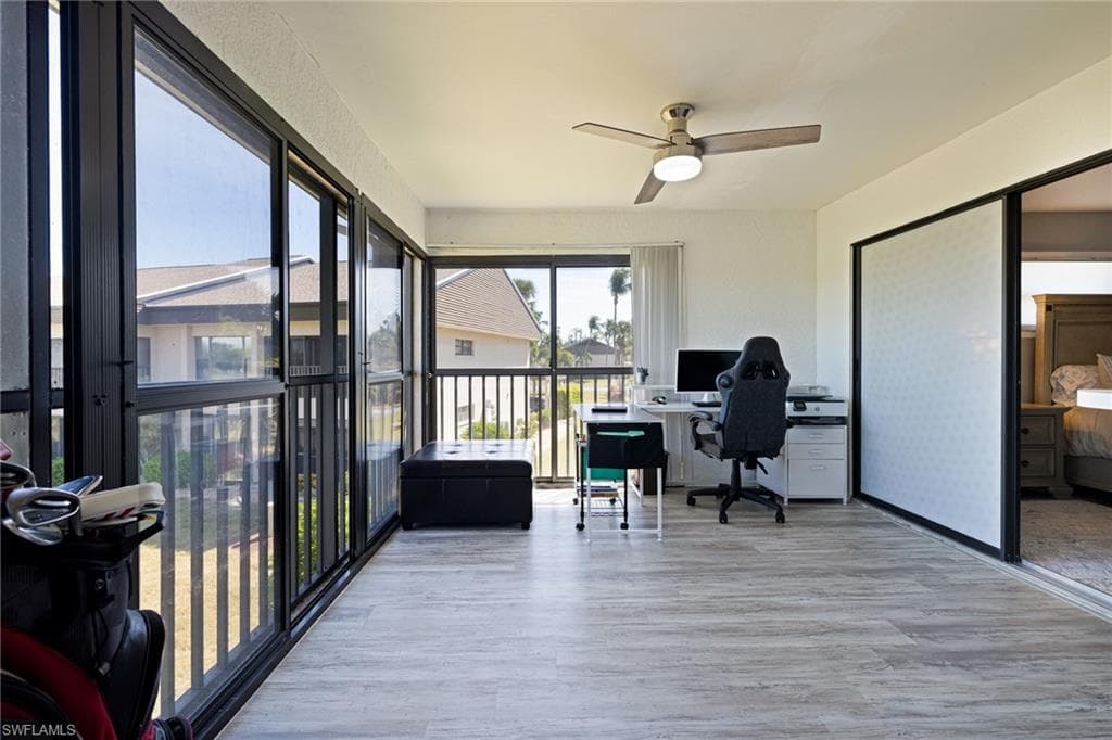 5805 Trailwinds DR 326-29