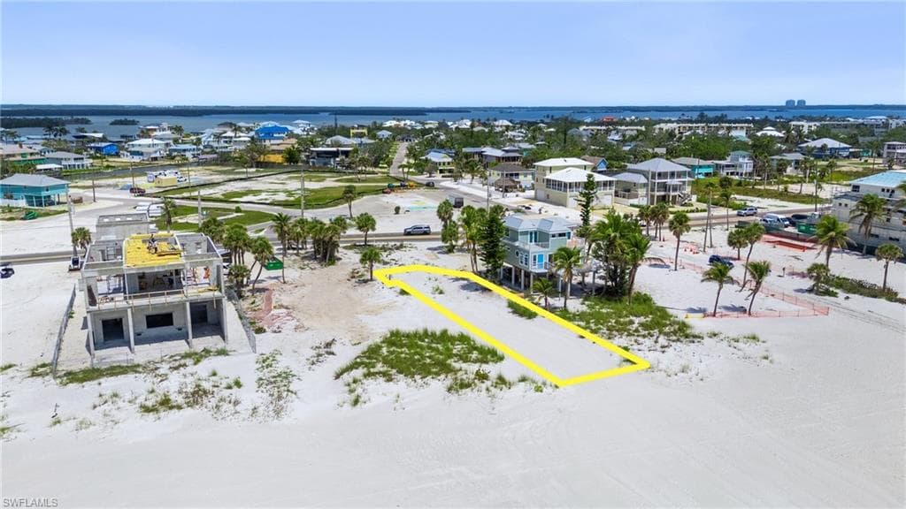 5682 Estero BLVD-2