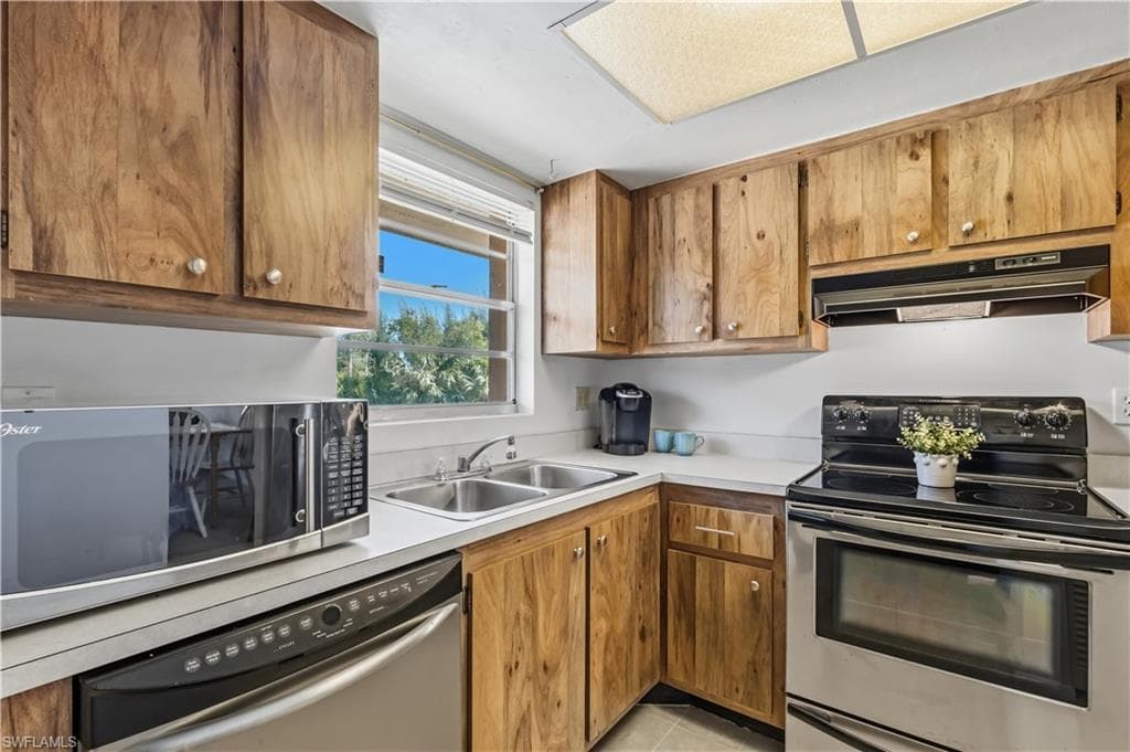 16881 Davis RD 723-14
