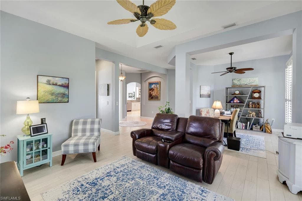 3232 Sundance CIR-6