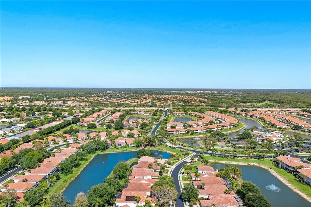 3232 Sundance CIR-42