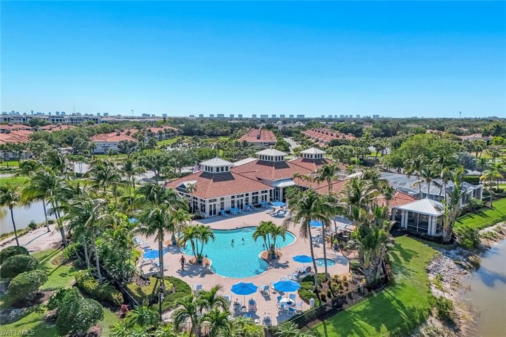 3232 Sundance CIR-46