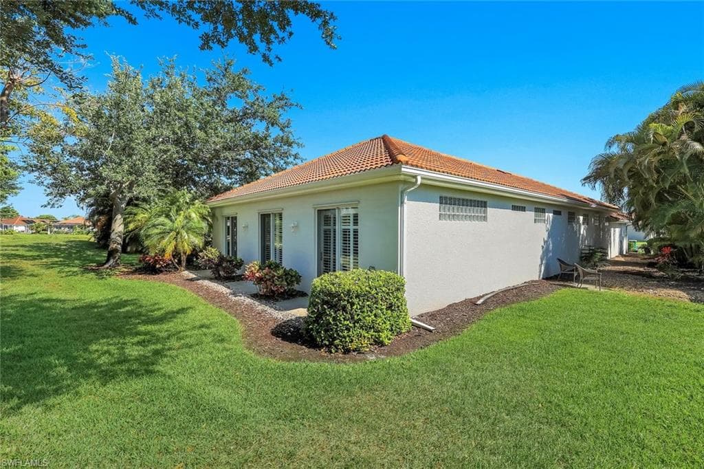 3232 Sundance CIR-35