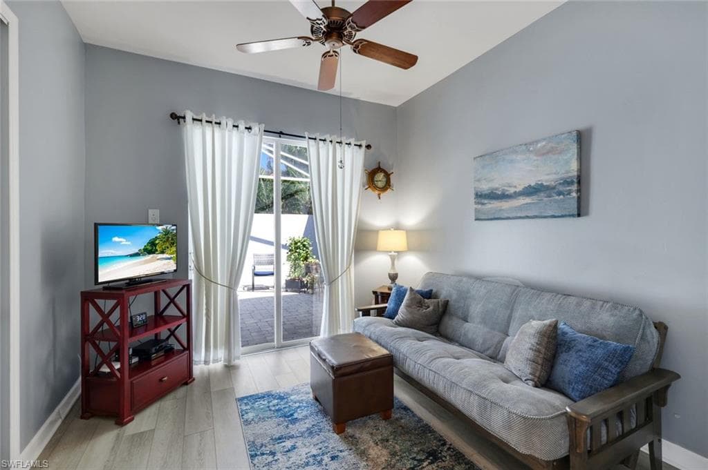 3232 Sundance CIR-21