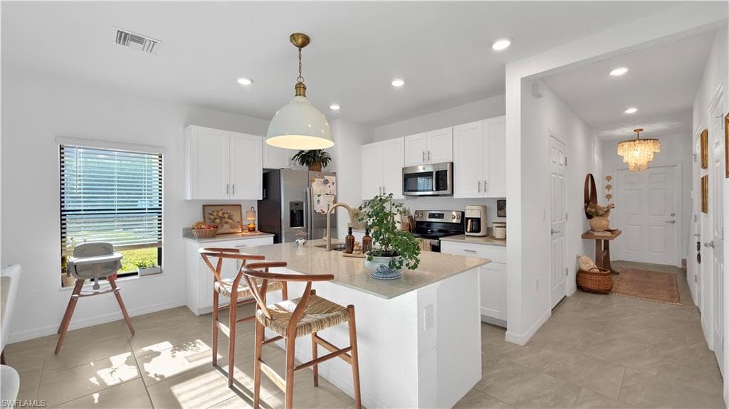 14135 Oviedo PL-7