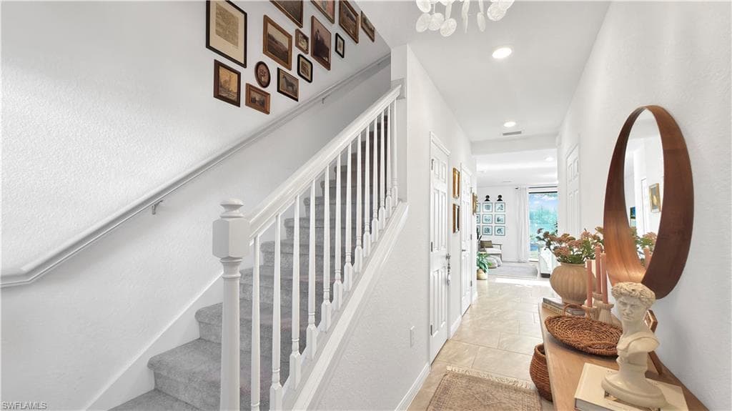 14135 Oviedo PL-4