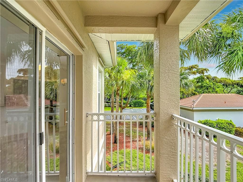 15625 Ocean Walk CIR 206-19
