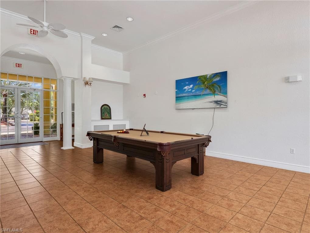 8284 Key Royal CIR 1331-32