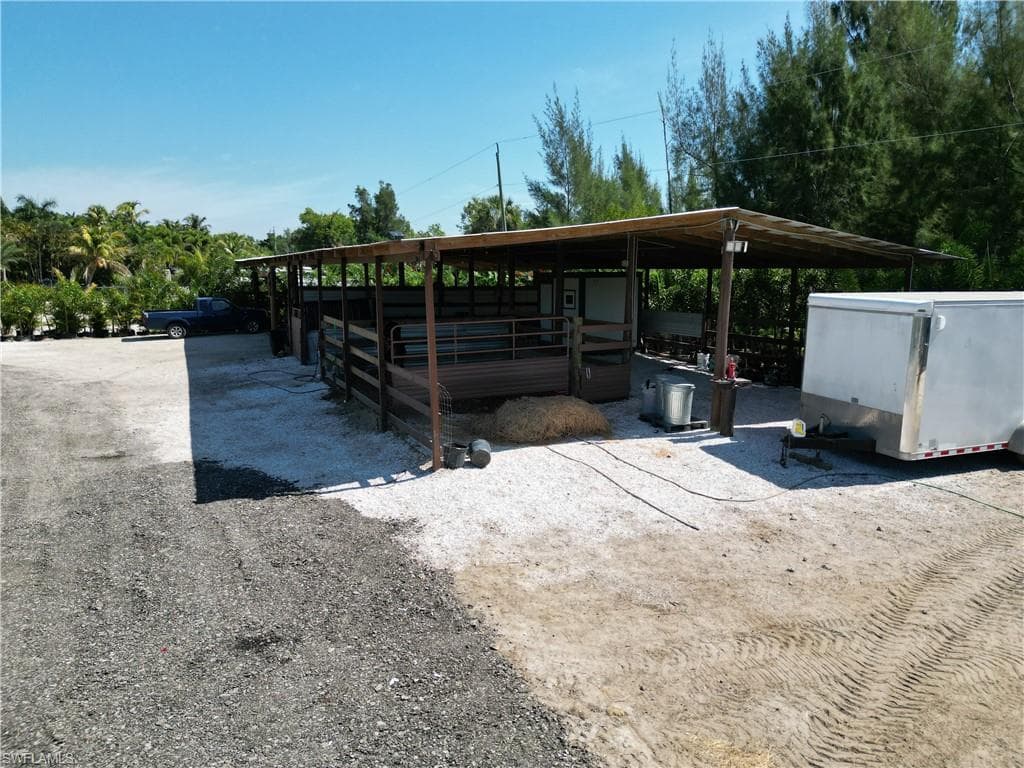 12242 Eagles Nest DR-4