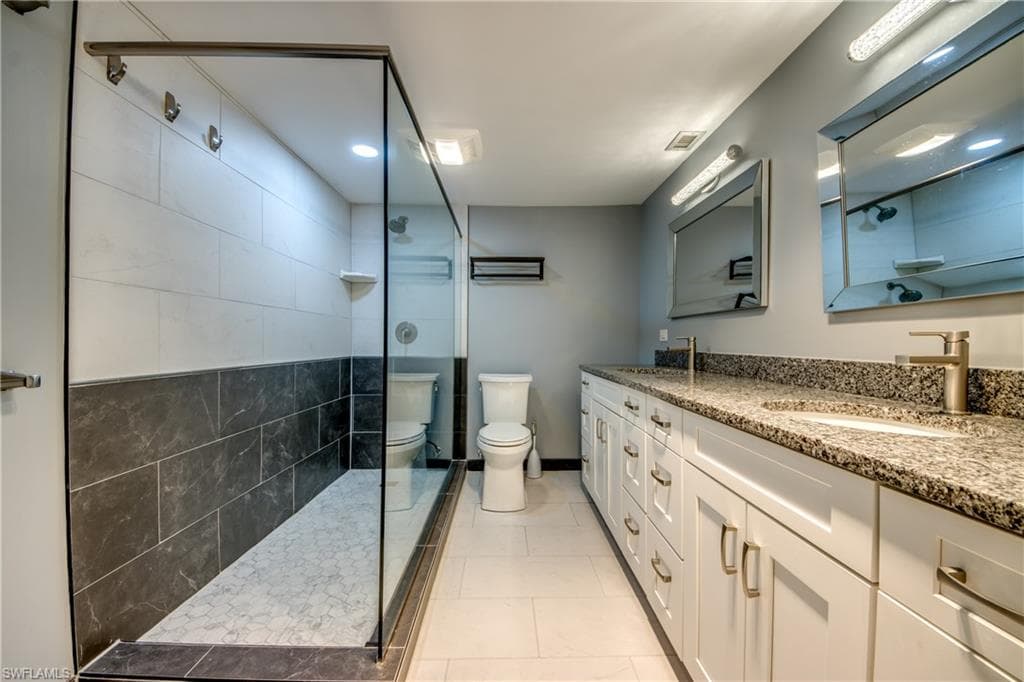 4202 SE 4th PL 3-30