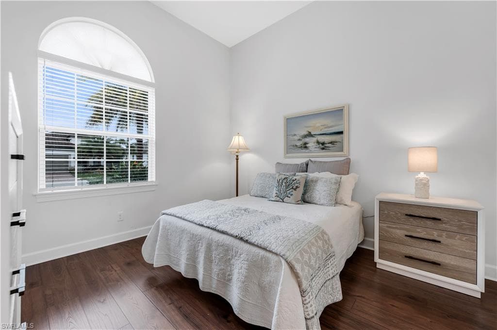9509 Montelanico LOOP-13
