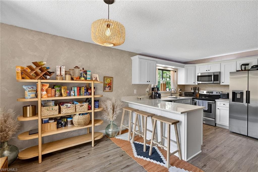 1466 Park Shore CIR 3-5