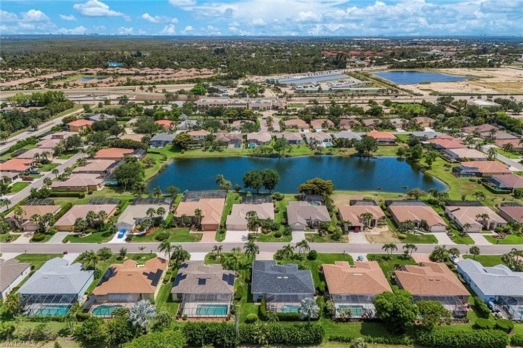 15076 BALMORAL LOOP-47