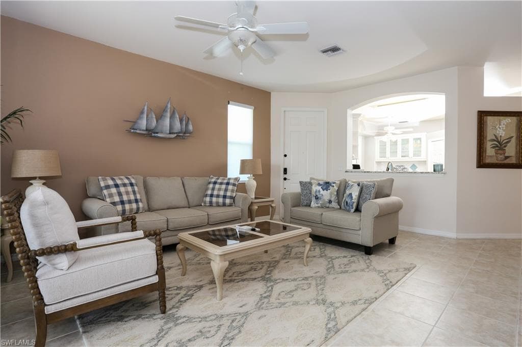 7753 Haverhill CT-13