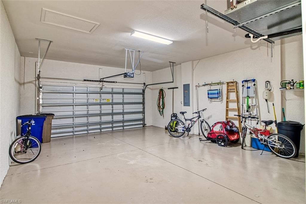 3460 Lakeview Isle CT-39