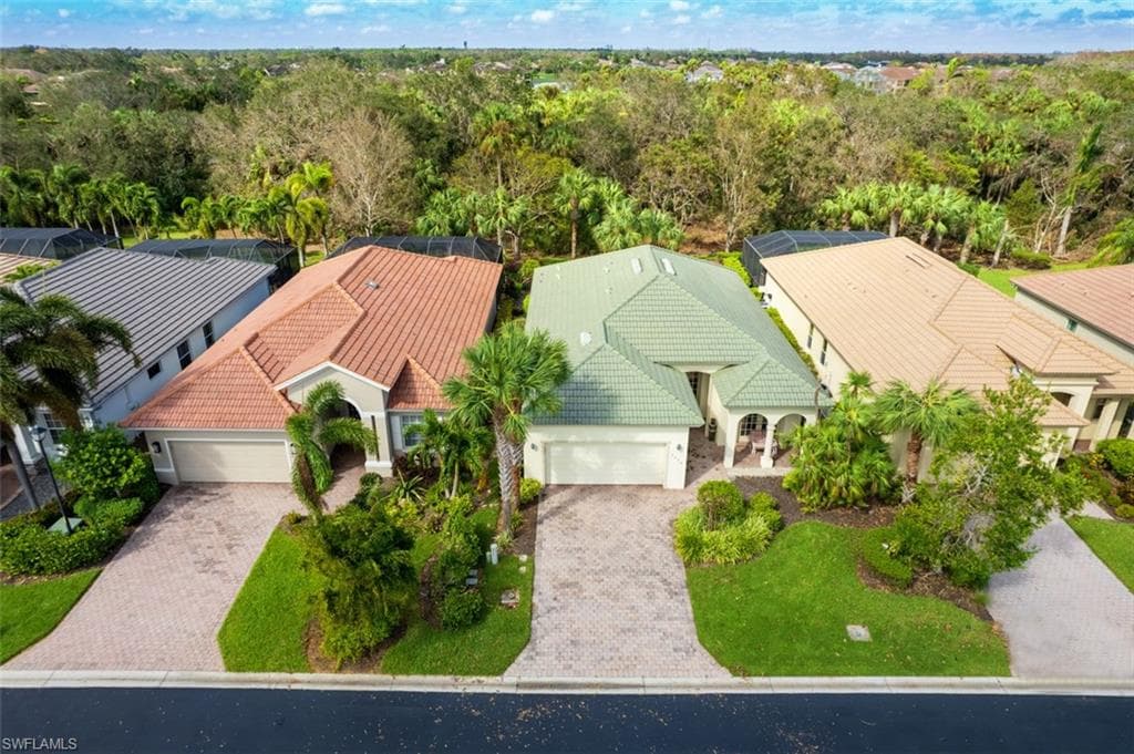 3460 Lakeview Isle CT-8