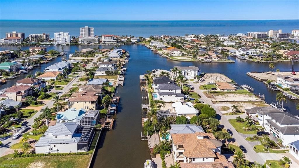 452 Willet AVE-26