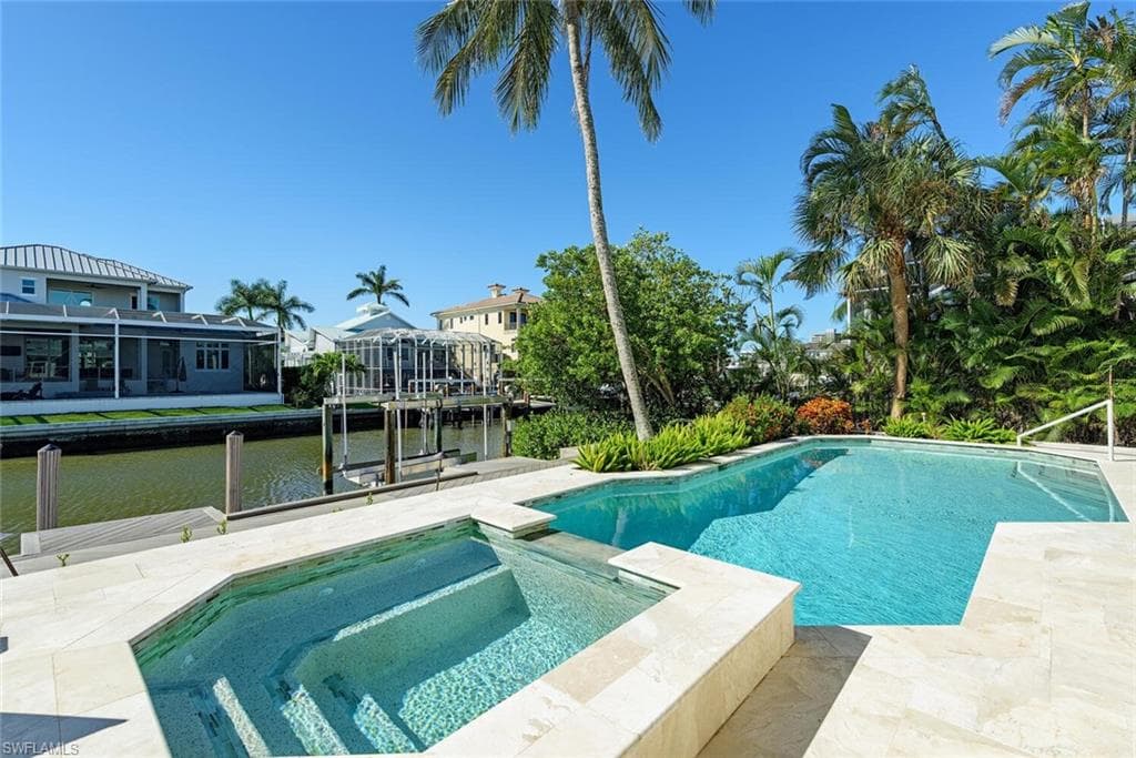 452 Willet AVE-18