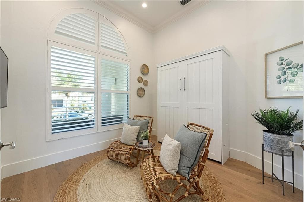 452 Willet AVE-15