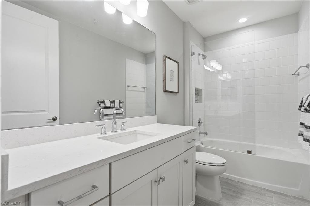 2560 Seychelles DR 1003-16