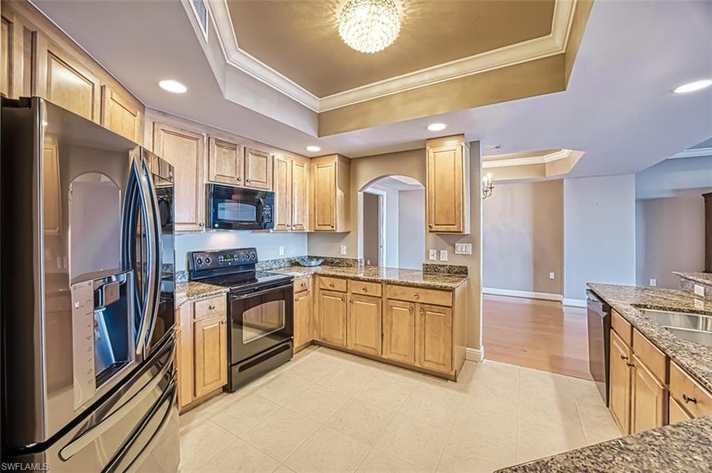 2090 W 1st ST G1607-21