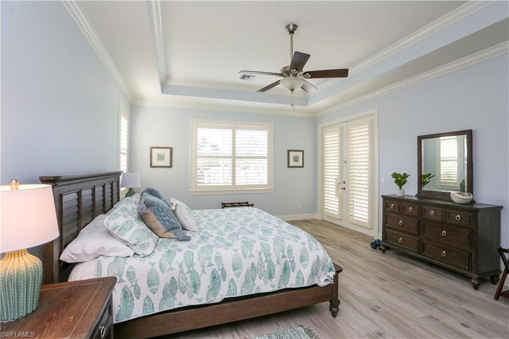 1480 Curlew AVE-18