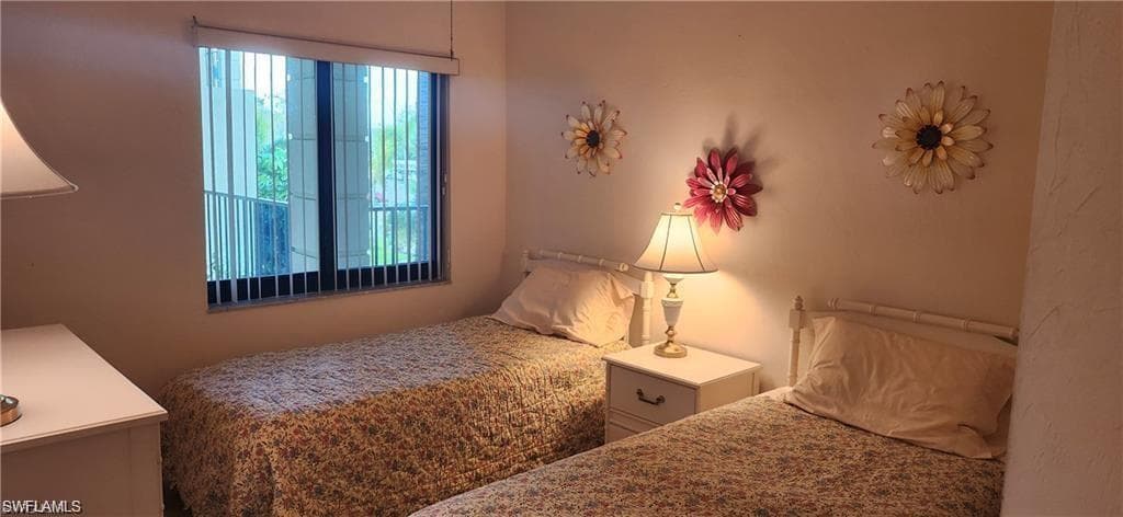 221 Fox Glen DR 2207-12