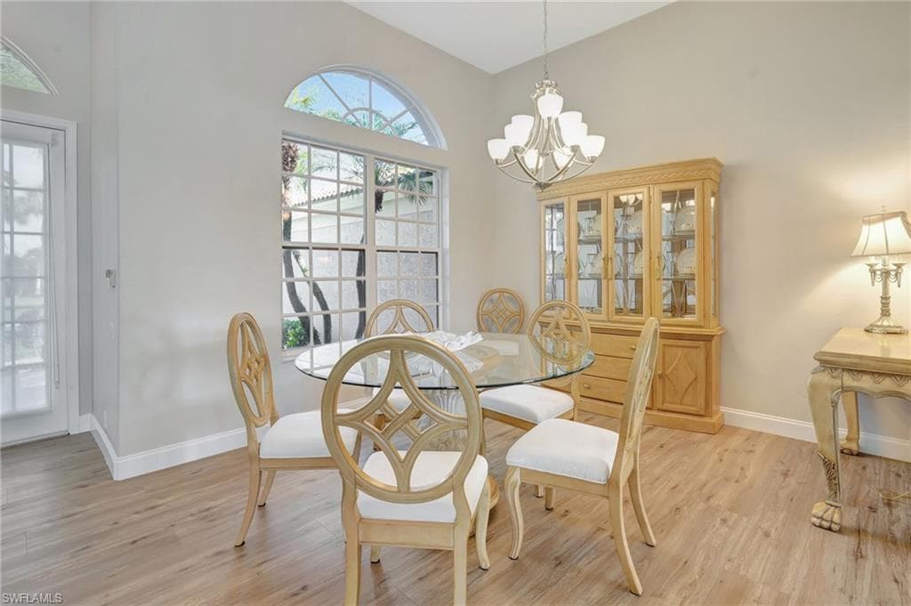 16112 Edgemont DR-17