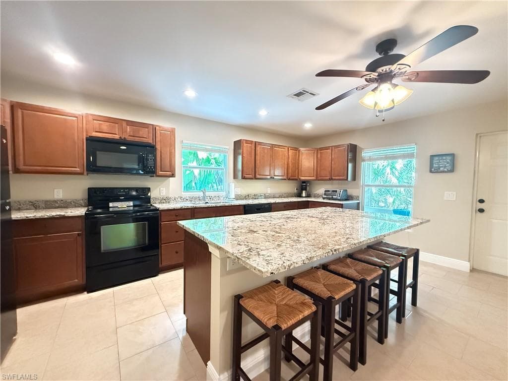 6140 Standing Oaks-1