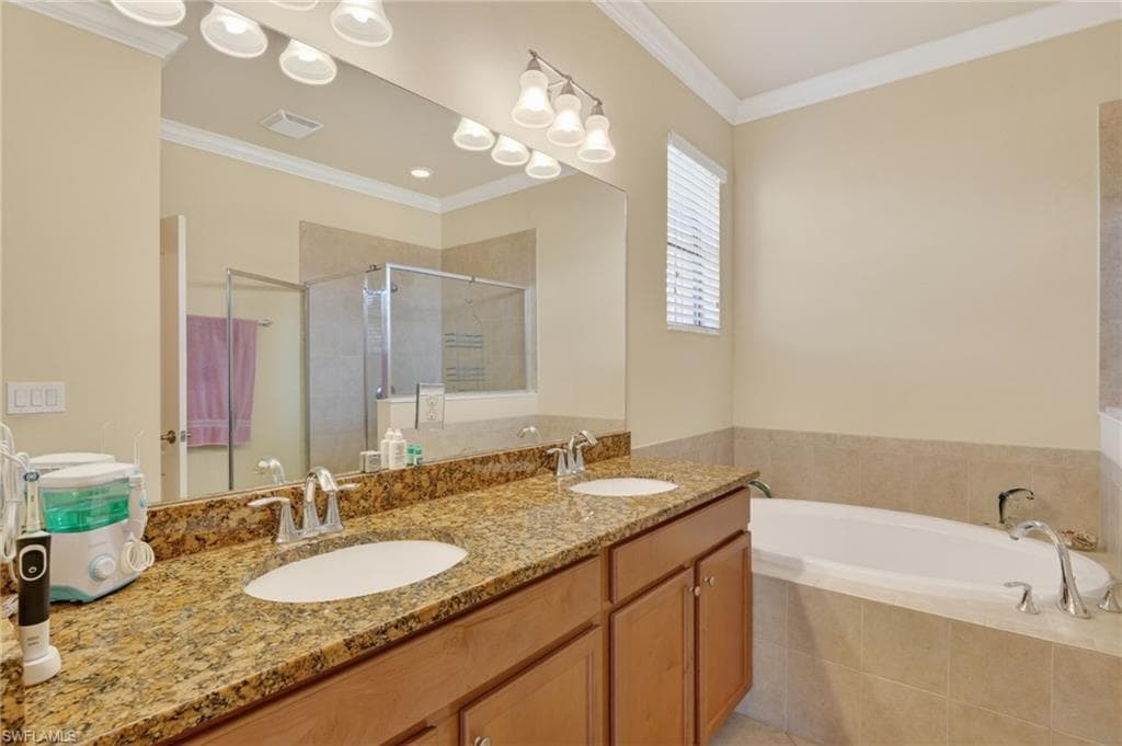 3640 Treasure Cove CIR-23