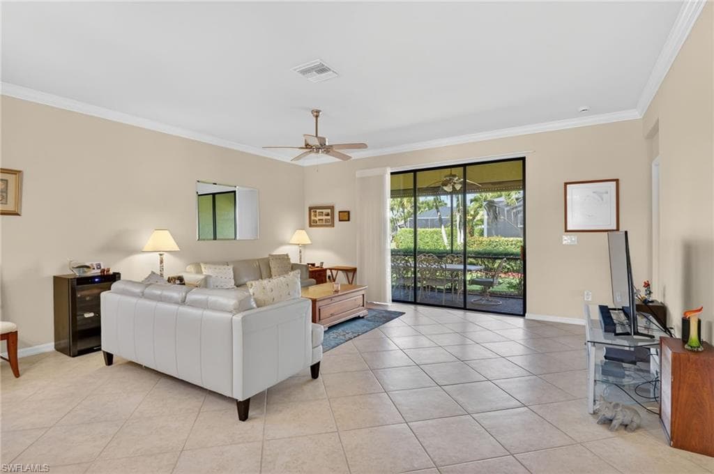 3640 Treasure Cove CIR-4